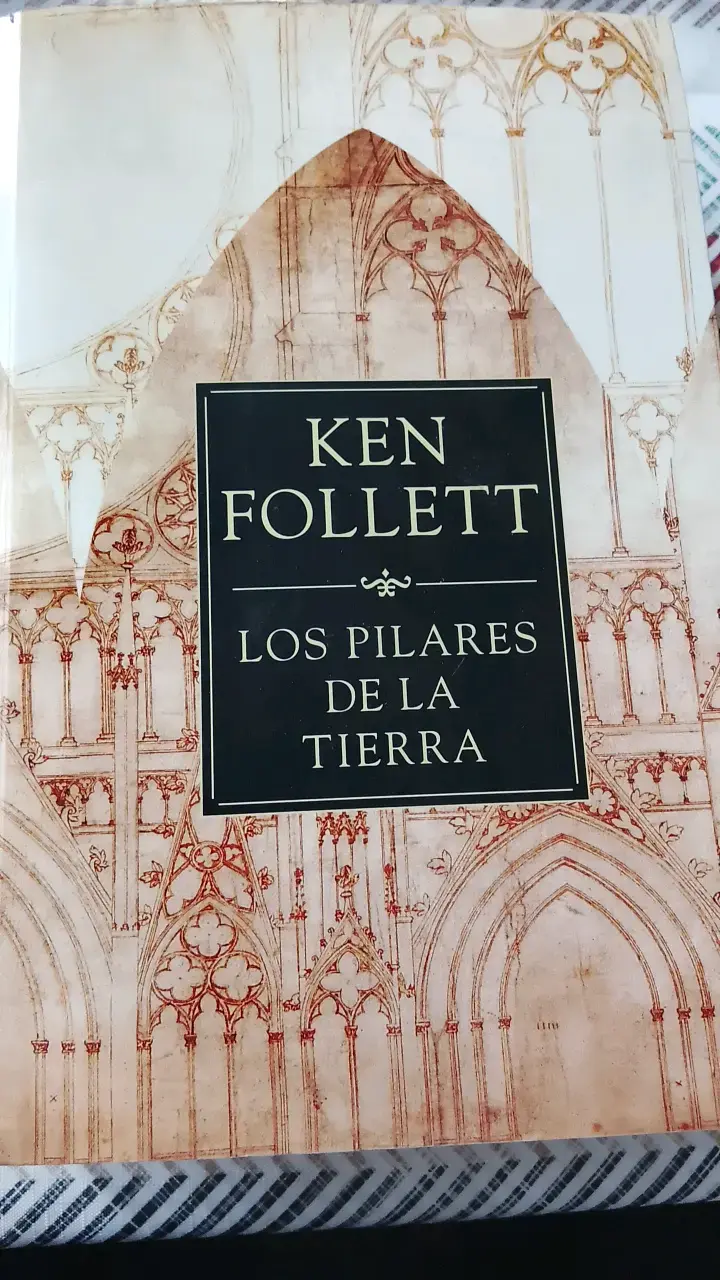 'Los Pilares de la Tierra' de Ken Follett