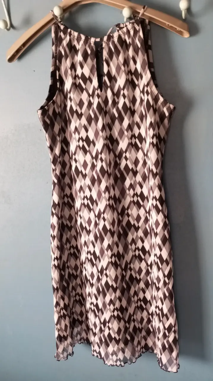 Vestido sin mangas con estampado geométrico - 3