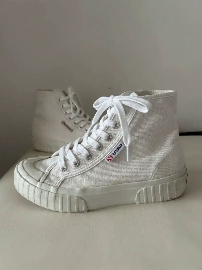 Zapatillas blancas de lona Superga para mujer - 2