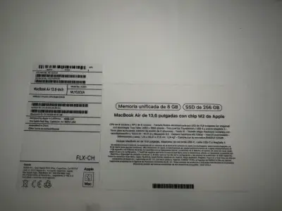MacBook Air 13.6 pulgadas M2 256GB SSD - miniatura 4