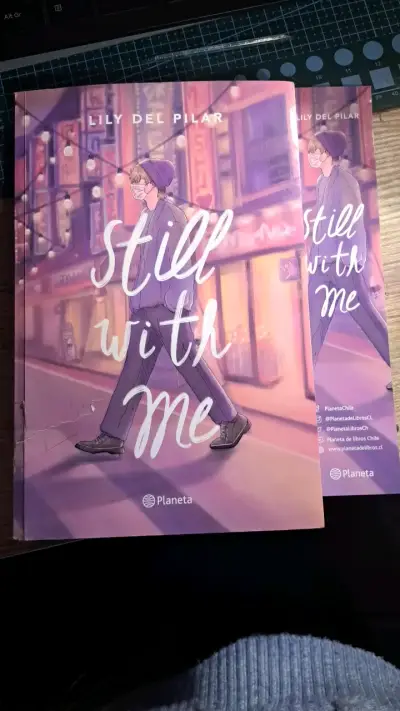 Libro 'Still With Me' de Lily Del Pilar - miniatura 1