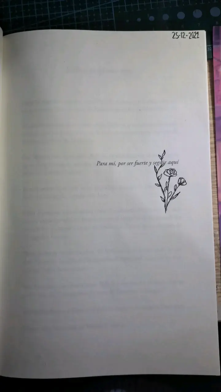 Libro 'Still With Me' de Lily Del Pilar - 3