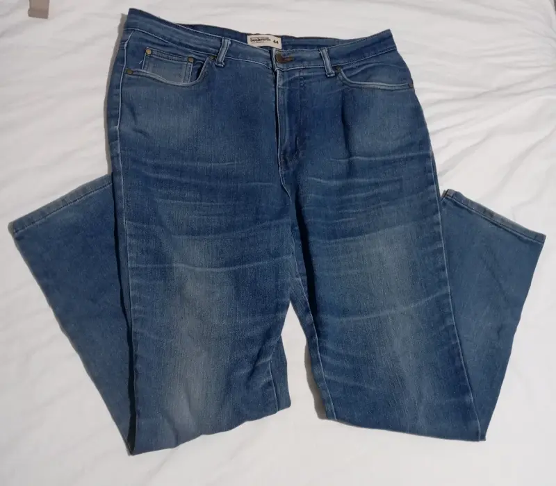 Jeans azul para hombre talla 44
