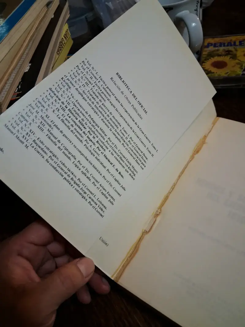 Libro Héroes y Soldados Ilustres del Ejército de Chile 1810-1891 - 3
