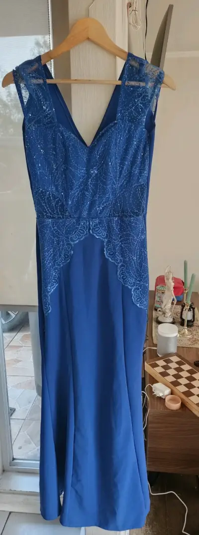 Vestido de fiesta azul y negro con encaje - miniatura 1