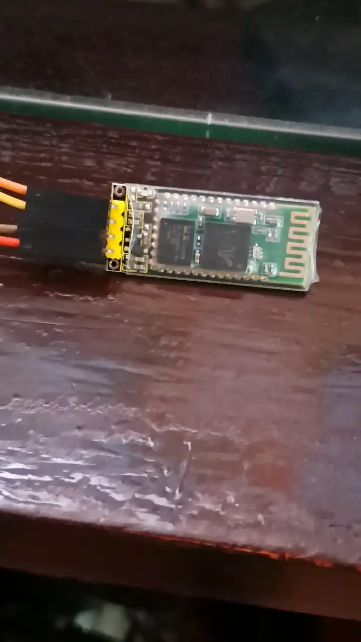 Módulo Bluetooth HC-05 para Arduino
