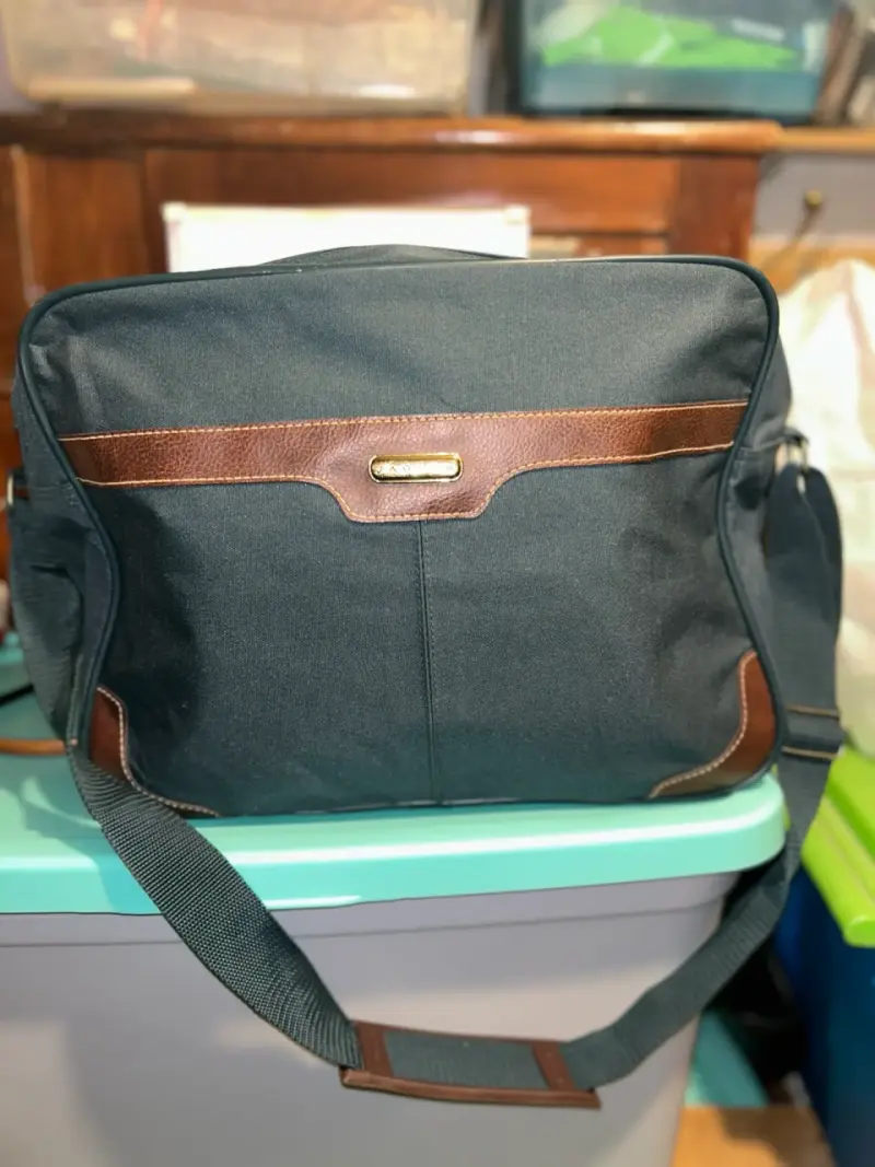 Bolso de hombro Jaguar con app ecocuero