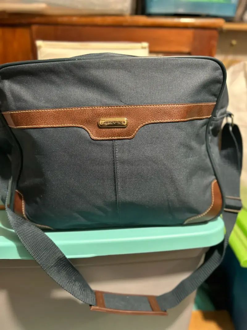 Bolso de hombro Jaguar con app ecocuero - 5