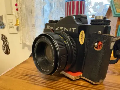 Cámara Zenit 12XP con lente Helios 44M-4 - miniatura 3