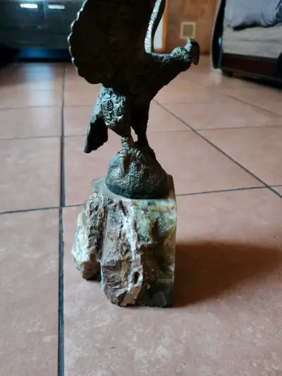lEscultura de Cóndor en Bronce sobre Base de Ónix - miniatura 2