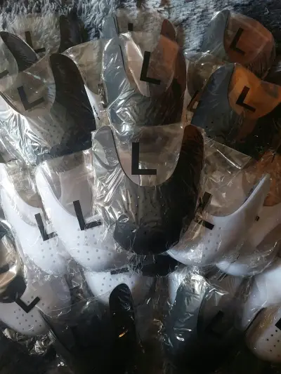 Shields para zapatillas - miniatura 1