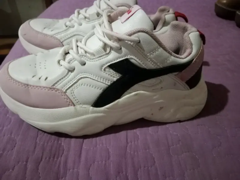Zapatillas deportivas blancas Diadora para mujer - 2
