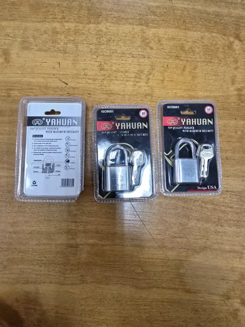 3 Candado de seguridad Yahuan 30mm con llaves - 3