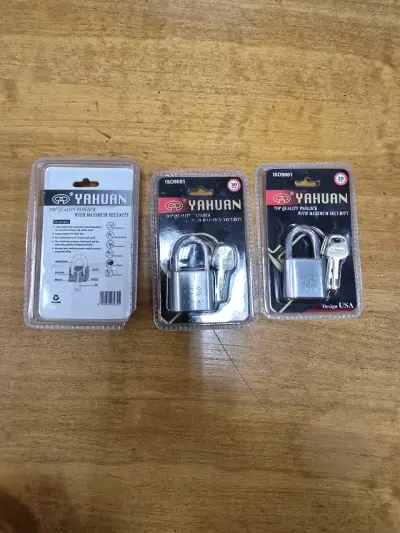 3 Candado de seguridad Yahuan 30mm con llaves - miniatura 3