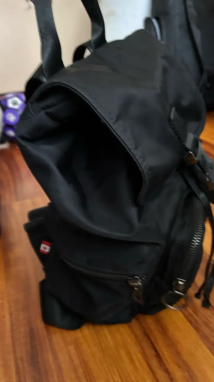 Mochila negra Bubba con correas ajustables - 4