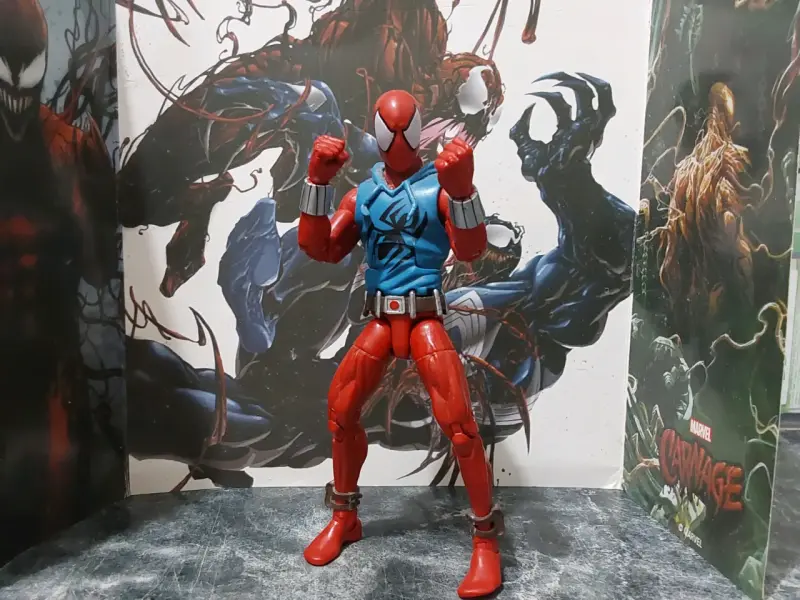 Figura de acción Scarlet spider (saga del clon)