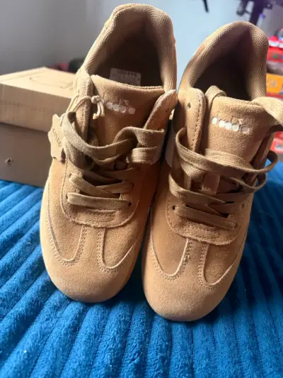 Zapatillas deportivas marrones Diadora para hombre - miniatura 3