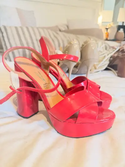 Sandalias de tacón alto rojas Vizzano - miniatura 2
