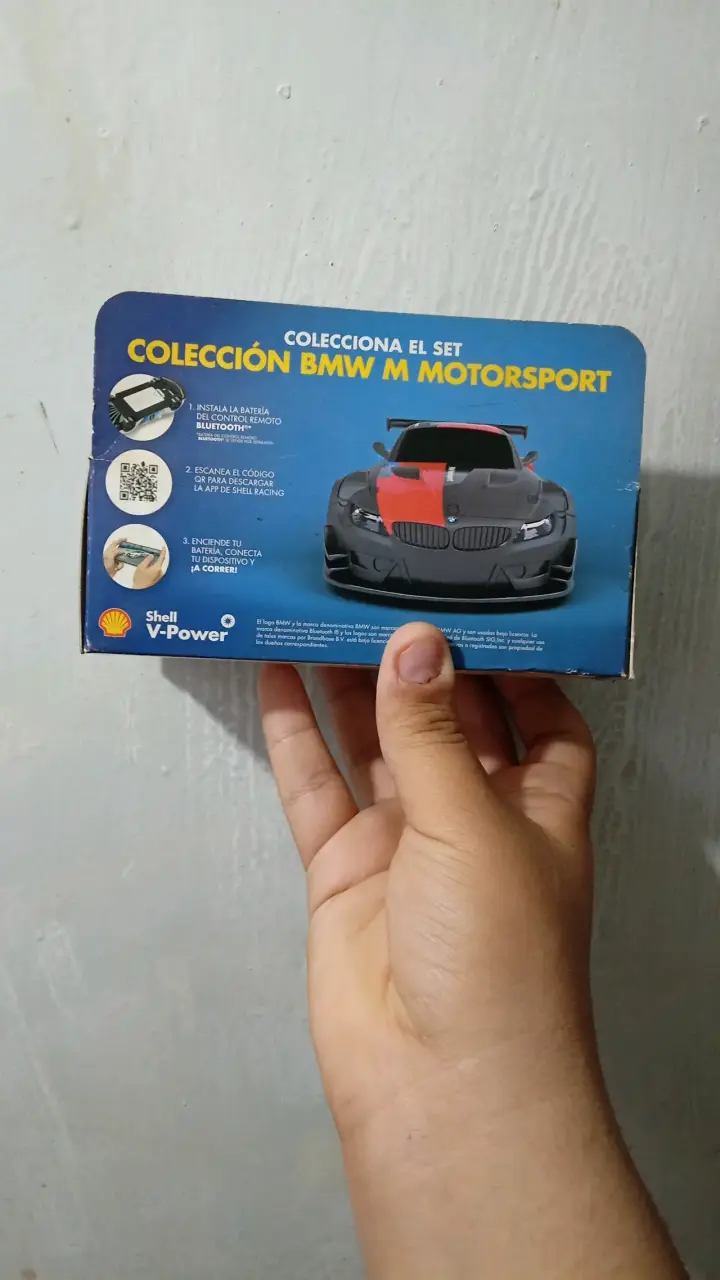BMW Z4 GT3 Shell V-Power Bluetooth RC - 3