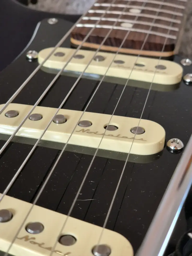 Guitarra Fender Stratocaster(mexicana) - 3