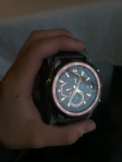 Reloj Casio Edifice cronógrafo - miniatura 3