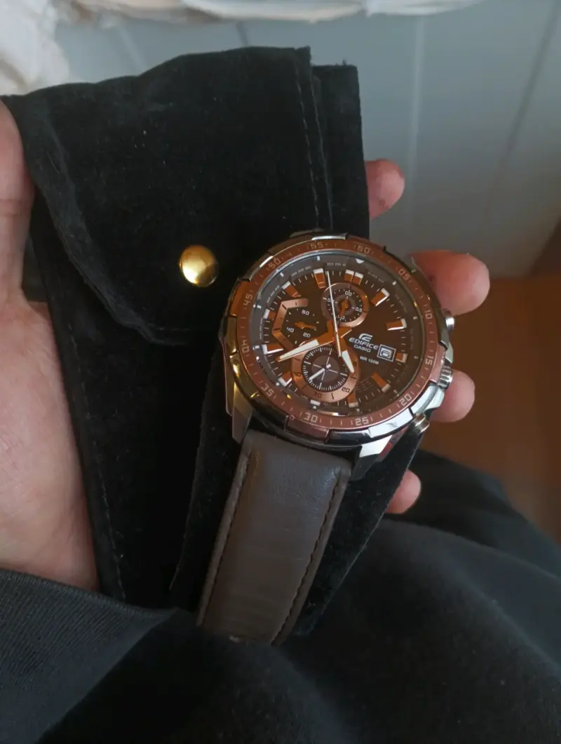 Reloj Casio Edifice cronógrafo - 5