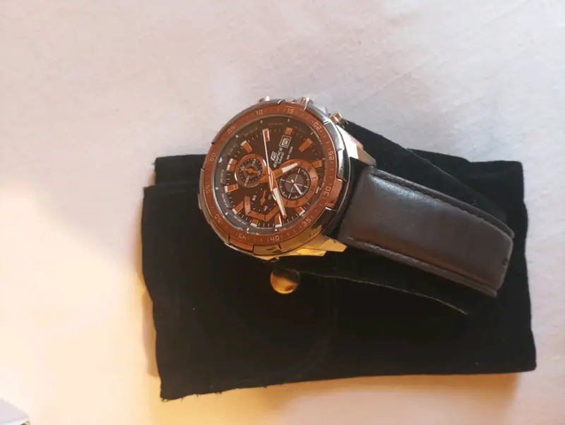Reloj Casio Edifice cronógrafo - 6
