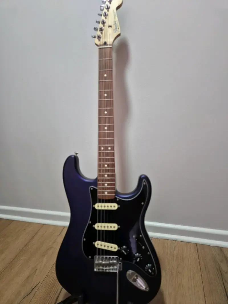 Guitarra eléctrica Fender Stratocaster (mexicana)