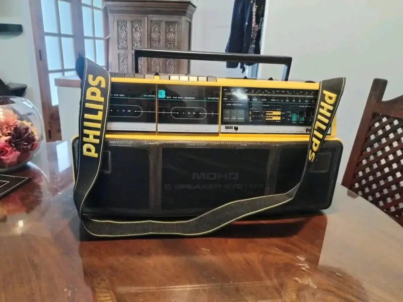 Radio cassette Philips vintage amarillo - 2