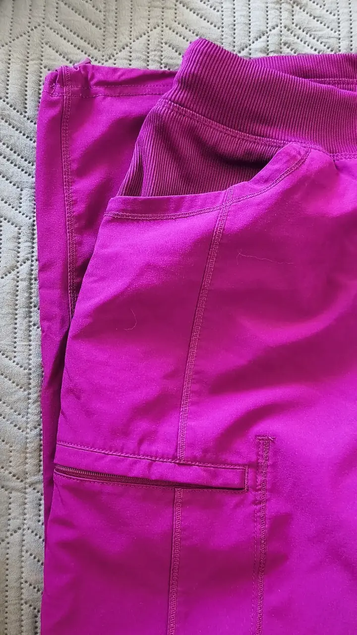 Pantalón médico burdeo - 2