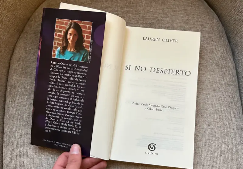 Libro 'Si No Despierto' de Lauren Oliver - 3