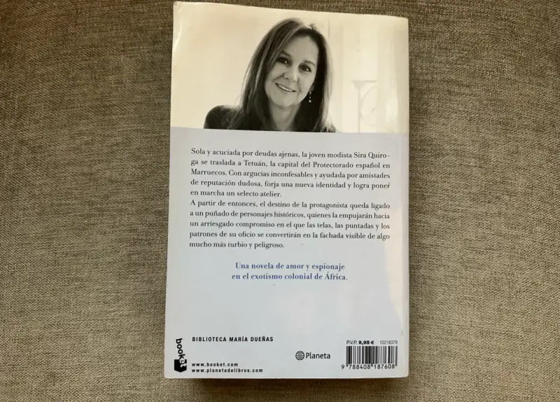 Libro 'El tiempo entre costuras' de María Dueñas - 2