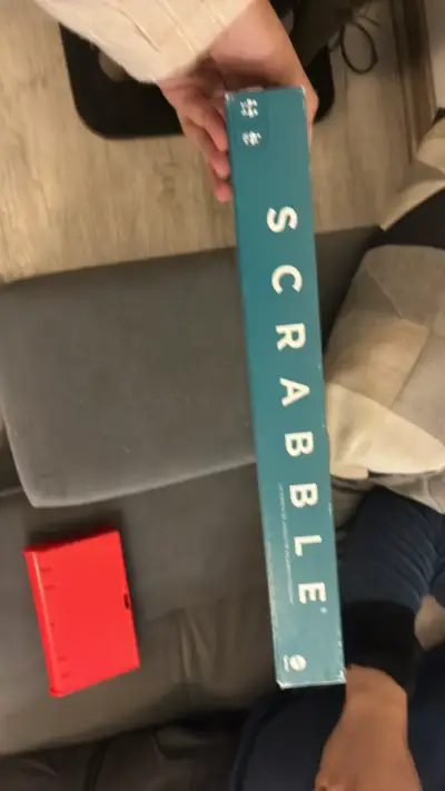 Juego de mesa Scrabble clásico - miniatura 2