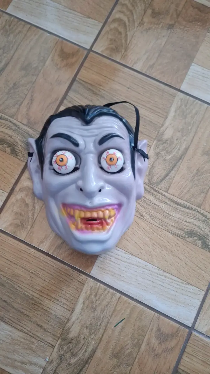 Máscaras de Halloween de terror con luces