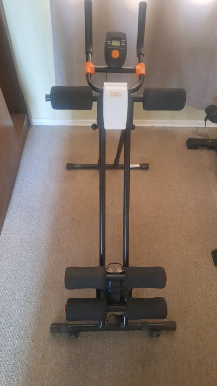 Máquina de ejercicios abdominales con contador