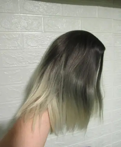 Peluca Melena Bob negra y rubia - miniatura 3