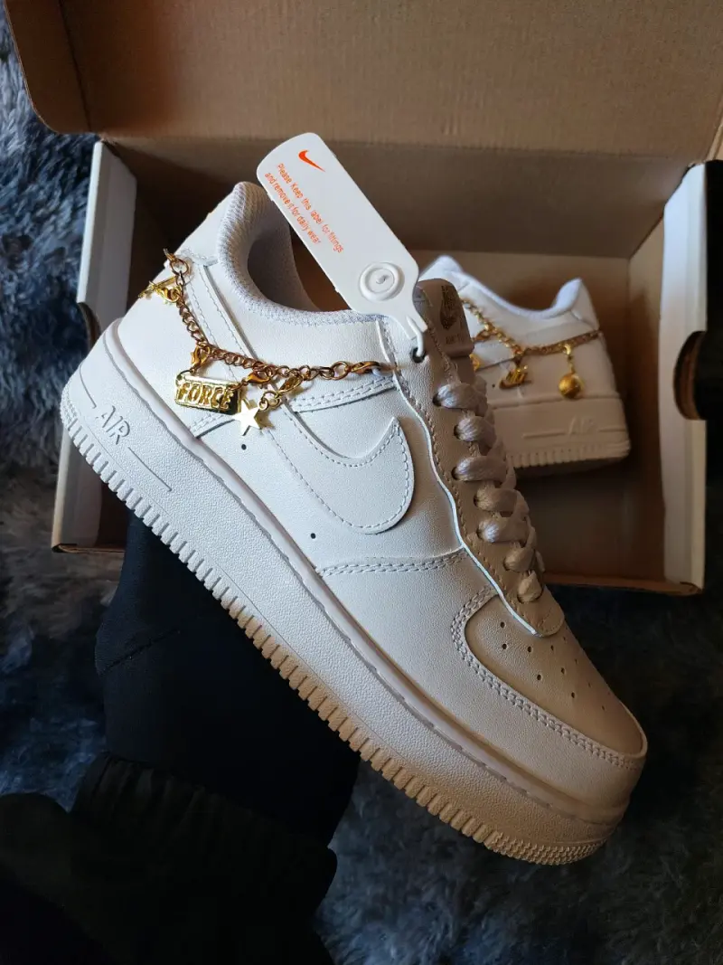 Zapatillas Nike Air Force 1 [Lucky Charms]