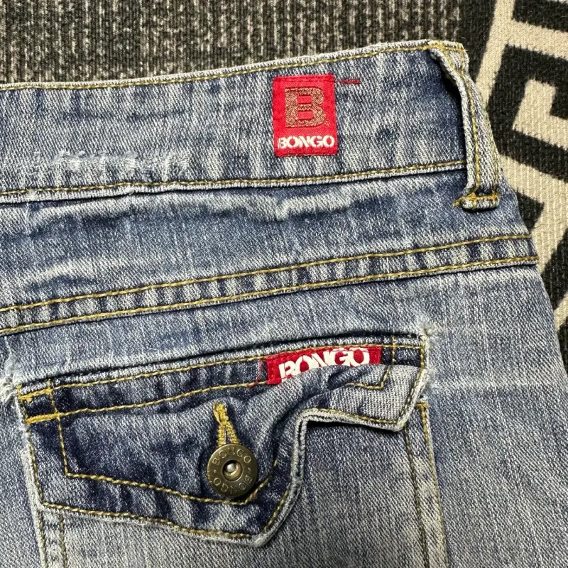 Y2K Short de mezclilla Bongo para mujer - 4