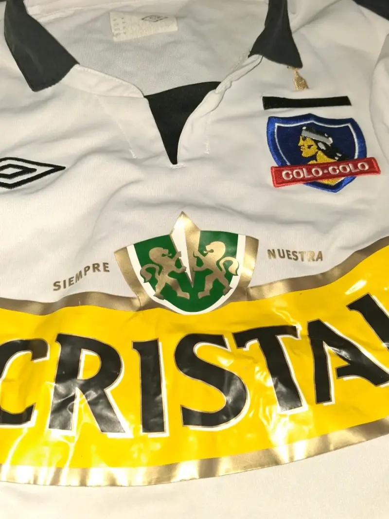 Camiseta de fútbol Colo-Colo Umbro blanca