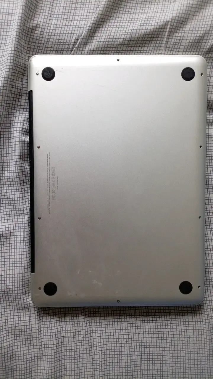 MacBook Pro usado en buen estado - 2