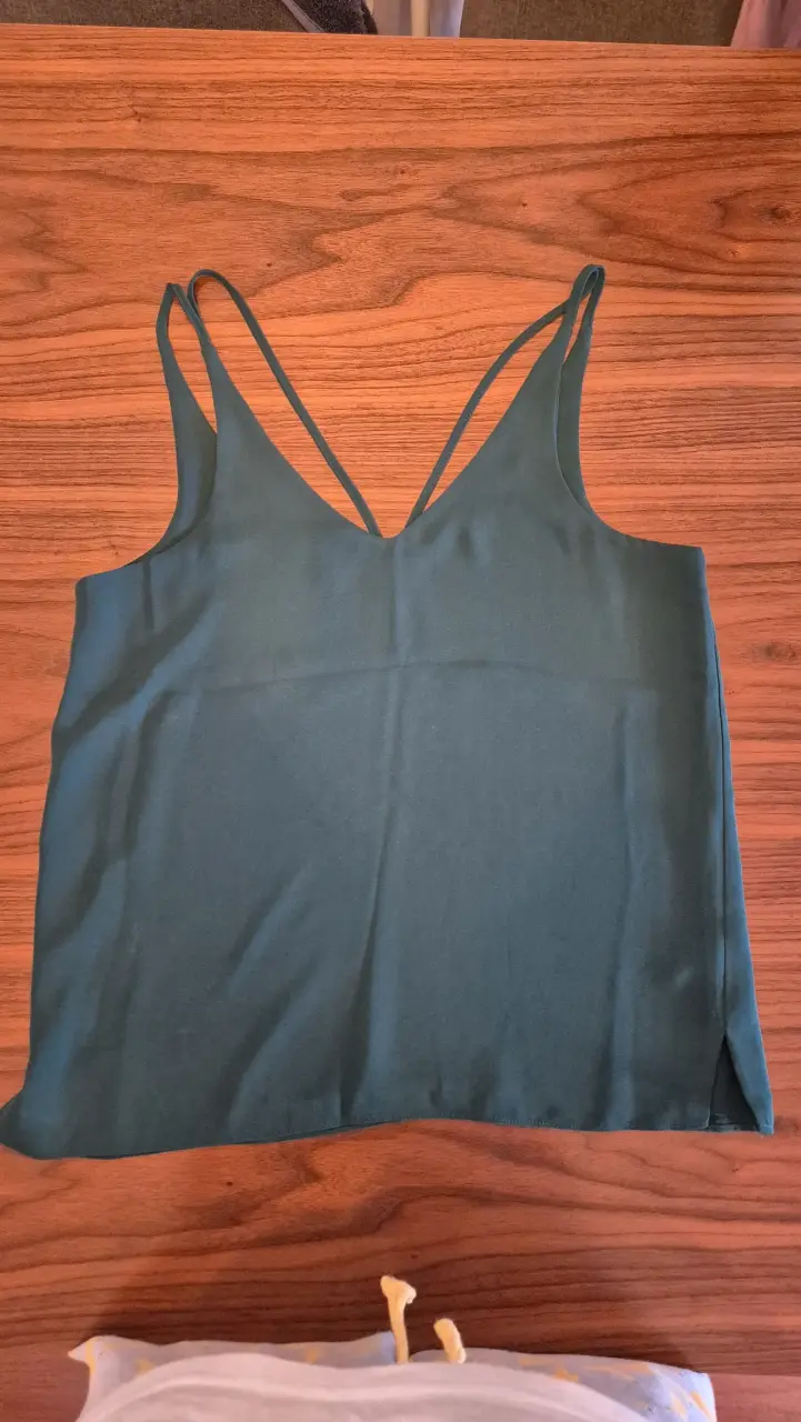 Blusa sin mangas verde Alaniz talla XS