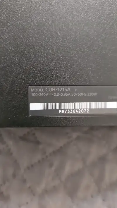 Consola de videojuegos PlayStation 4 usada - miniatura 2