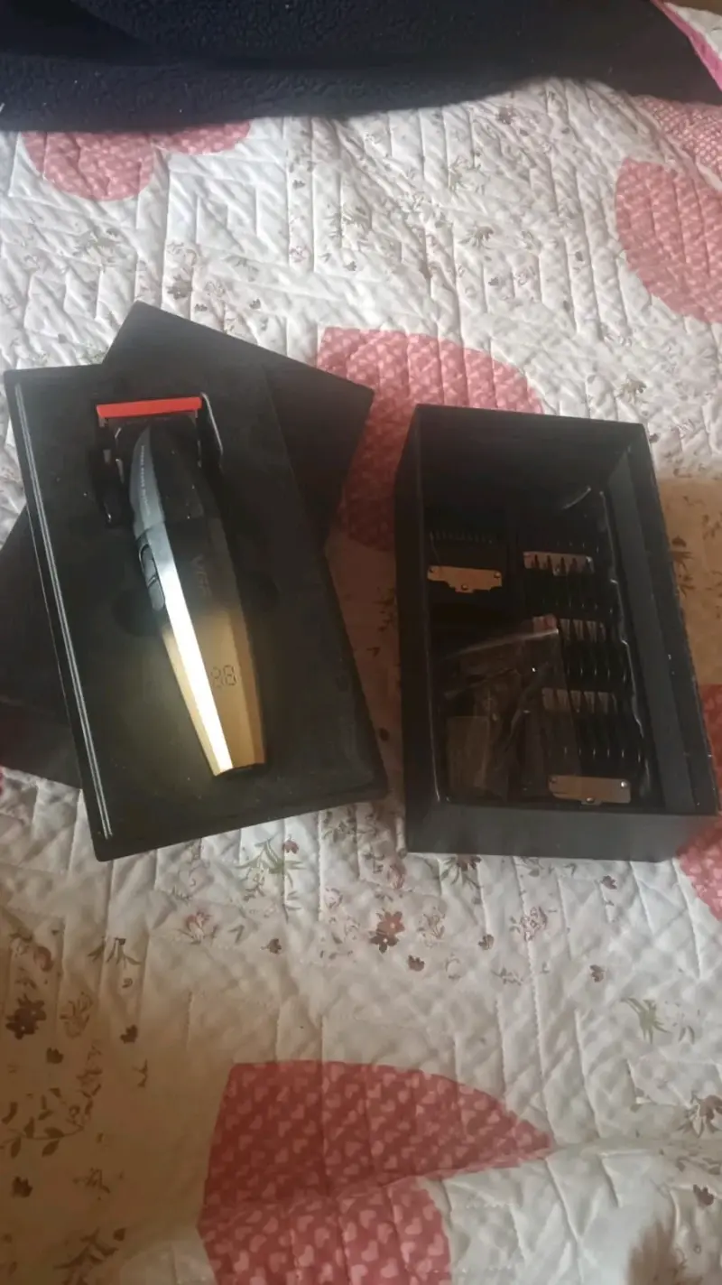 Cortadora de Pelo Recargable con Accesorios