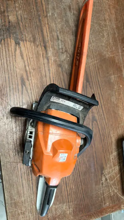 Motosierra Stihl MS 212 usada en buen estado - miniatura 2