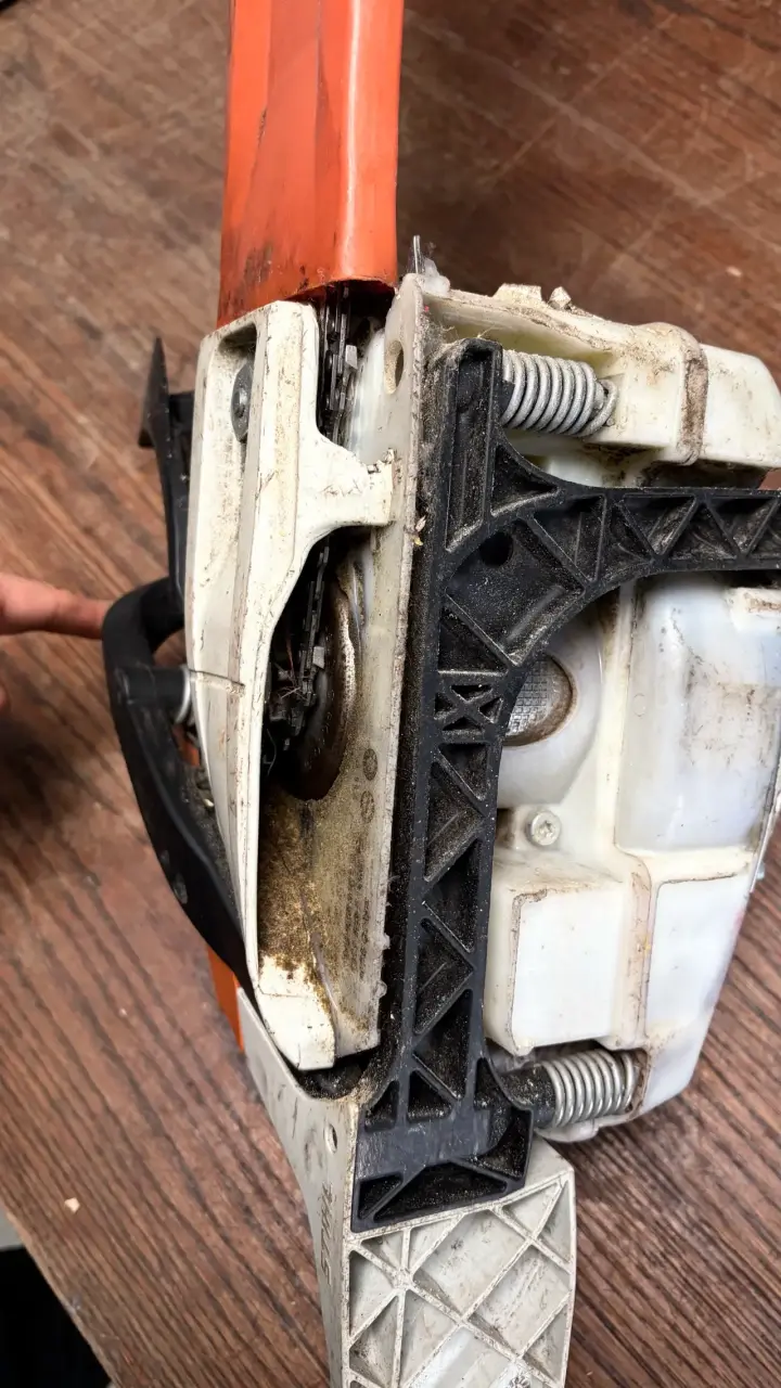 Motosierra Stihl MS 212 usada en buen estado - 4