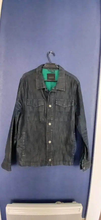 Chaqueta de mezclilla azul claro para mujer - miniatura 5