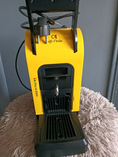 Cafetera espresso amarilla Caffè d'Italia - miniatura 1