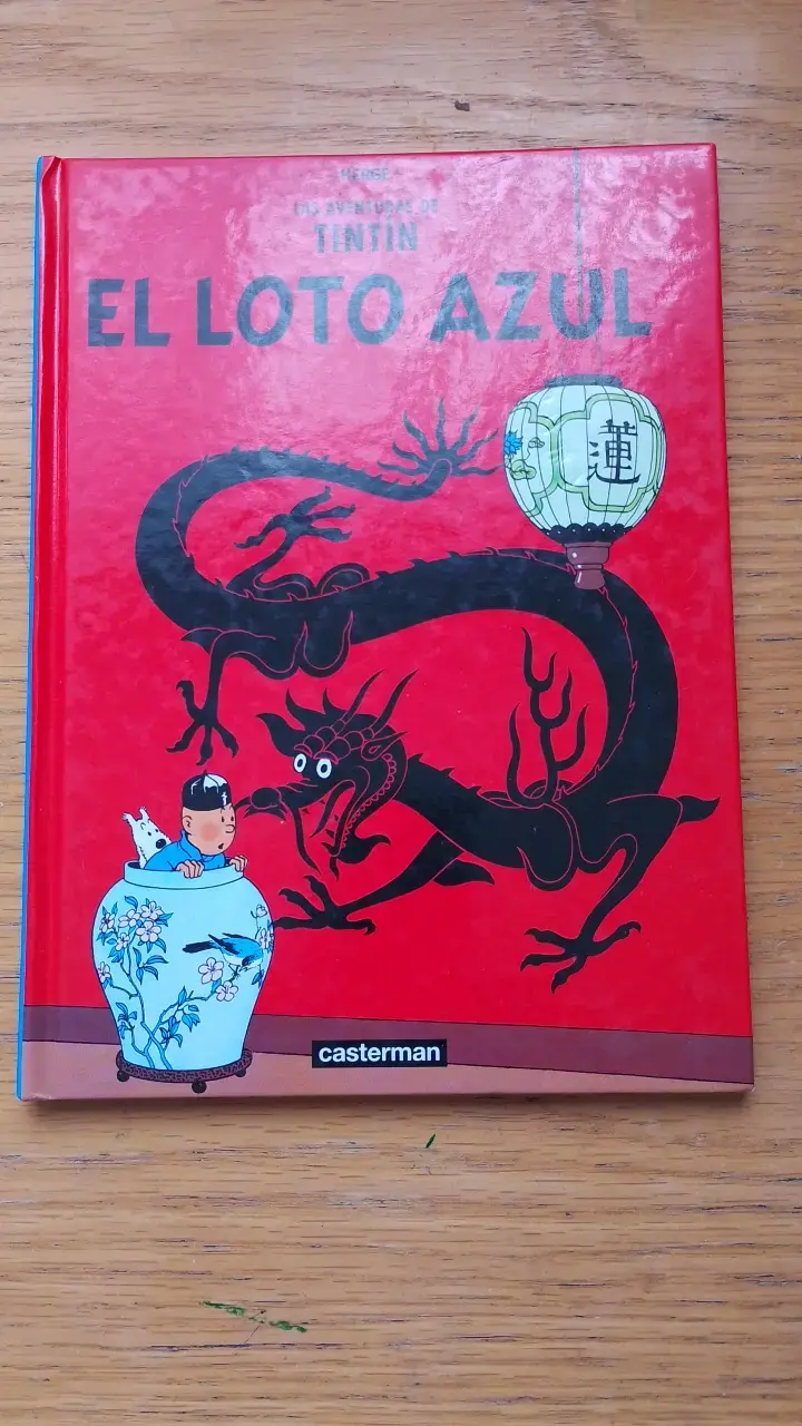 Libro El Loto Azul de Tintín