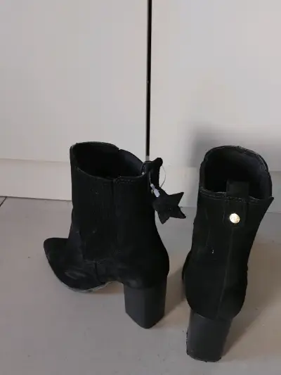 Botines negros de tacón alto para mujer - miniatura 2