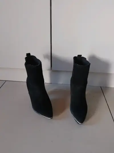 Botines negros de tacón alto para mujer - miniatura 4